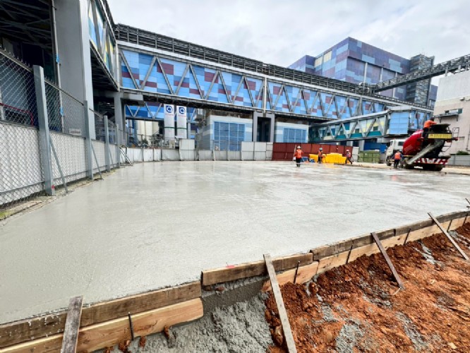 F11-地坪水泥澆置完成