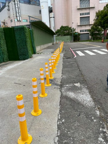 人行道安裝完成